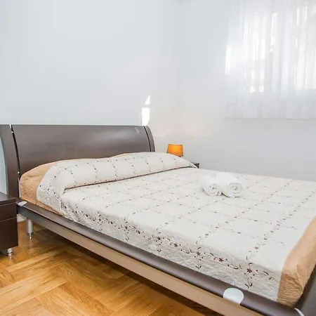 아파트 Olea, Two-bedroom Duplex Near Znjan 스플리트
