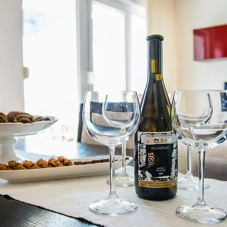 Antonio On The Apartman Split